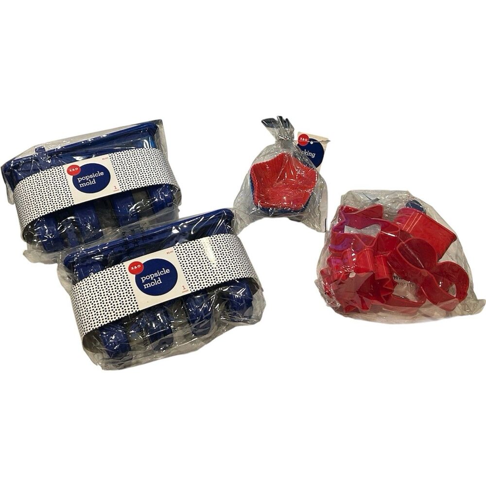 Design Group X&O Baking Cups, Cookie Cutters and 2 Popsicle Molds